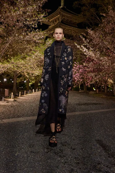 Look 55